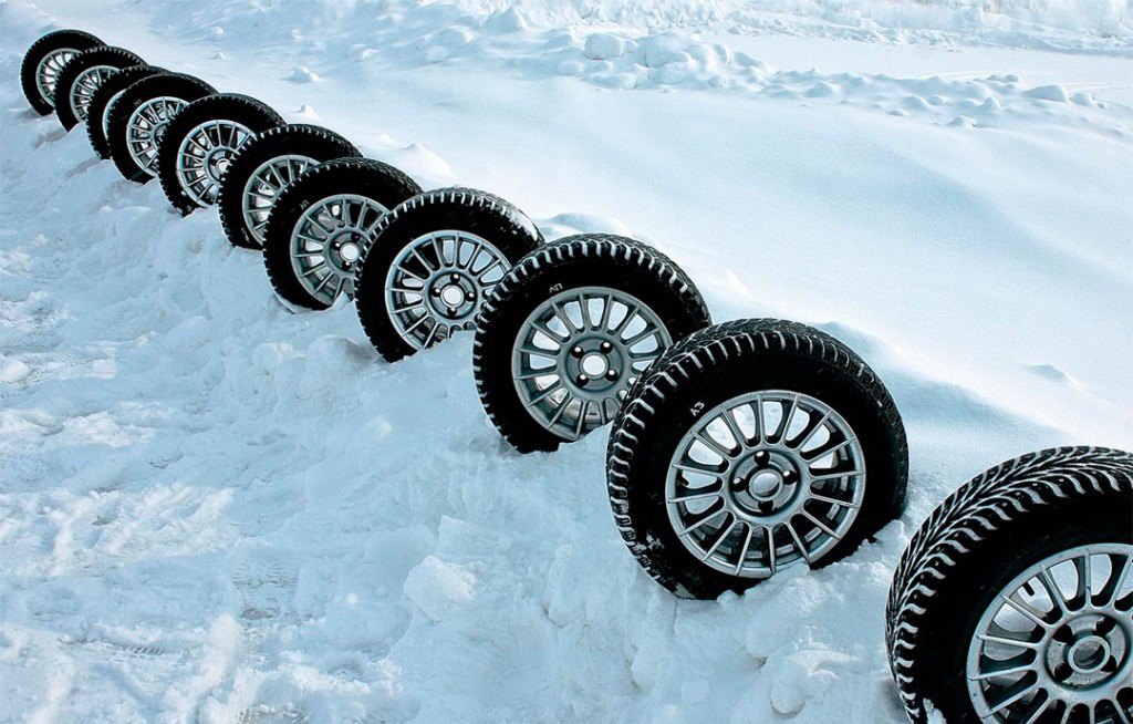 Winter vs. All-Season Tires: A Braking Performance Comparison