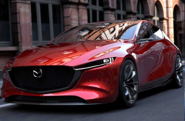 Салон Mazda 3 нового поколения
