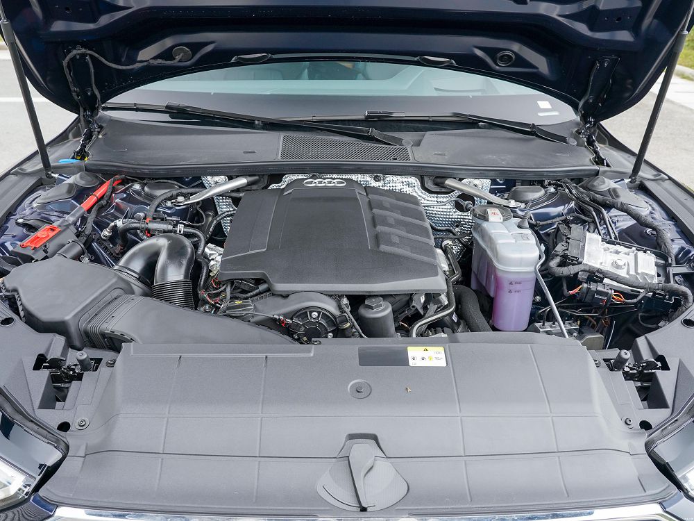 Двигатель Audi A7 2027